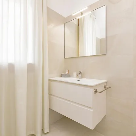 A7 Moonlight Milano Rho Fiera-mxp Airport & Laghi - New And Modern Apartment *